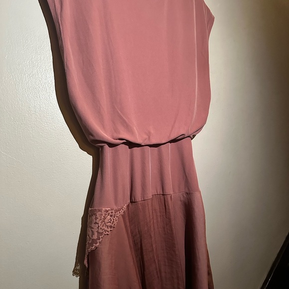 Free people boho mauve dress with silk and lace detail - Picture 5 of 6